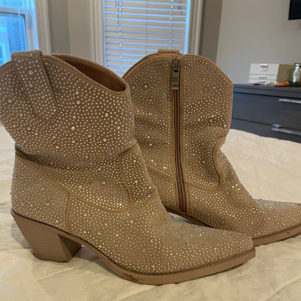 Zara Sparkly Cowgirl boots!